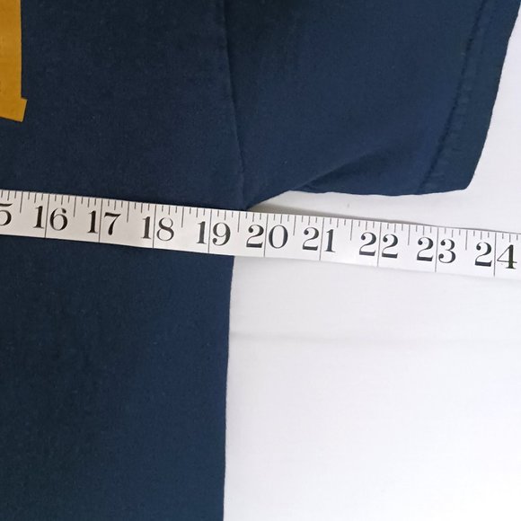 T Shirt Travel Souvenir Aruba Est 1499 One Happy Island Size M Medium Gildan - Picture 5 of 6